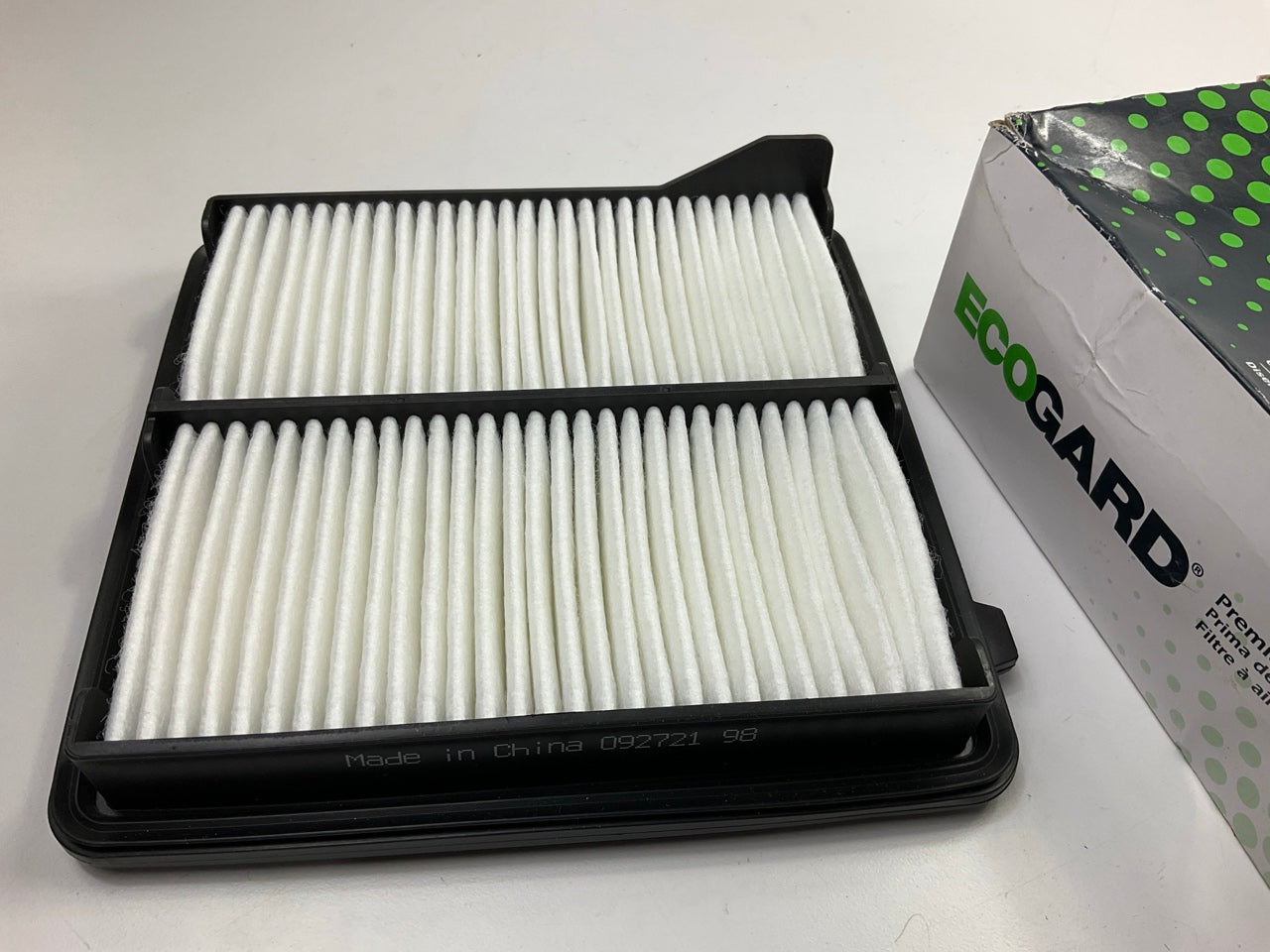 Ecogard XA5652 Air Filter For 2006-2011 Honda Civic Hybrid