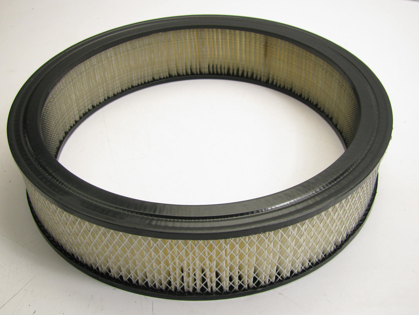 Edelbrock 1223 Pro-Flow Performance 14'' X 3'' Black Air Cleaner W/ Air Filter