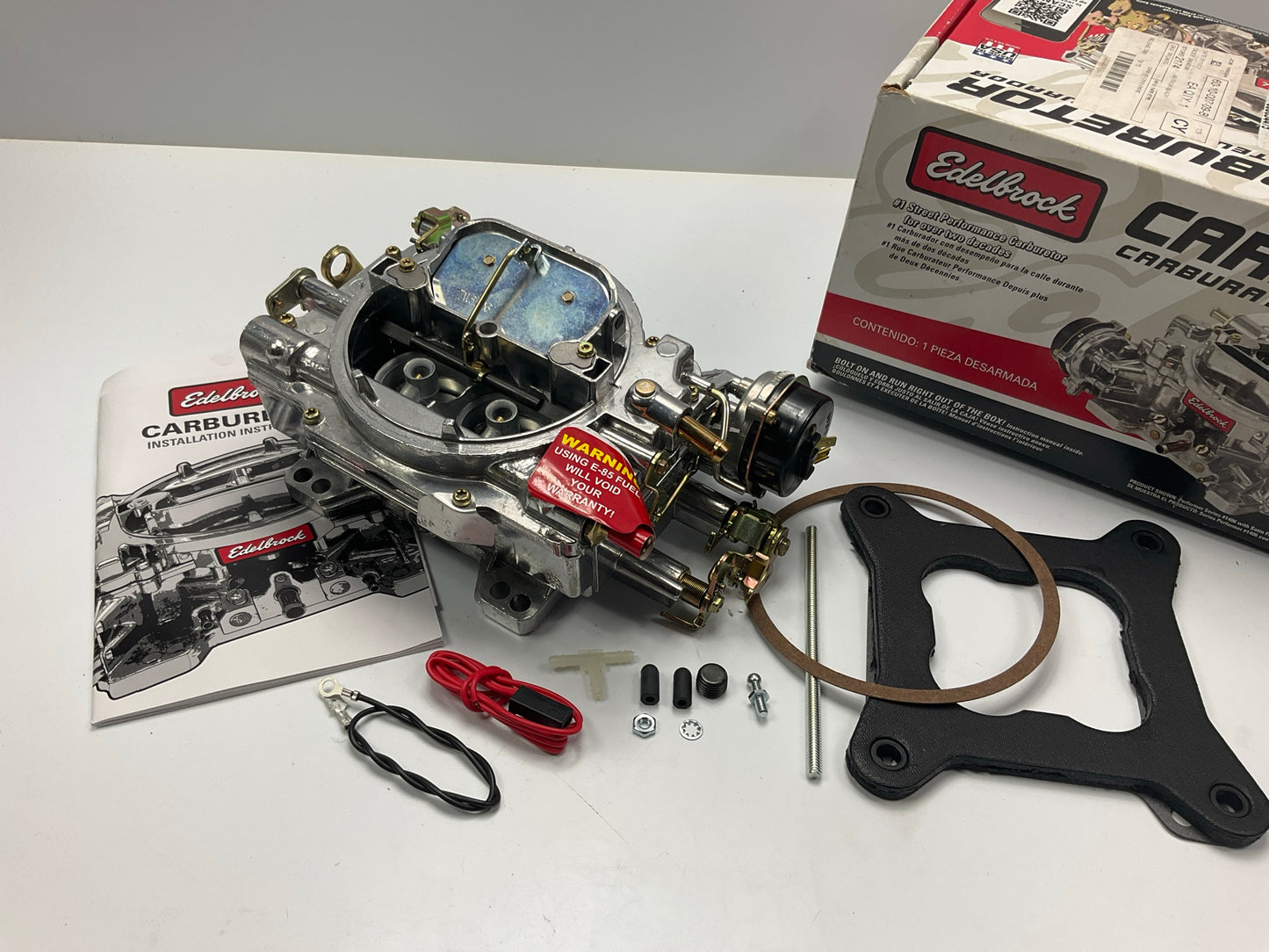 Edelbrock 1400 Performer 600 Series Carburetor, 1980 & Older GM V8, Non-feedback