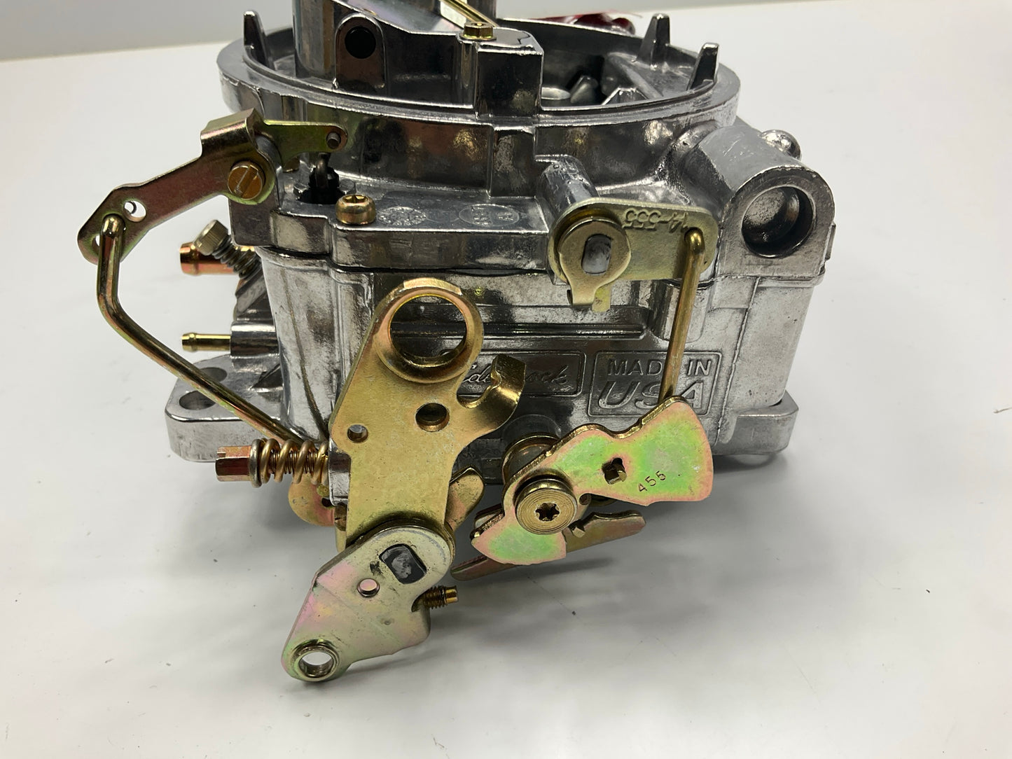Edelbrock 1400 Performer 600 Series Carburetor, 1980 & Older GM V8, Non-feedback