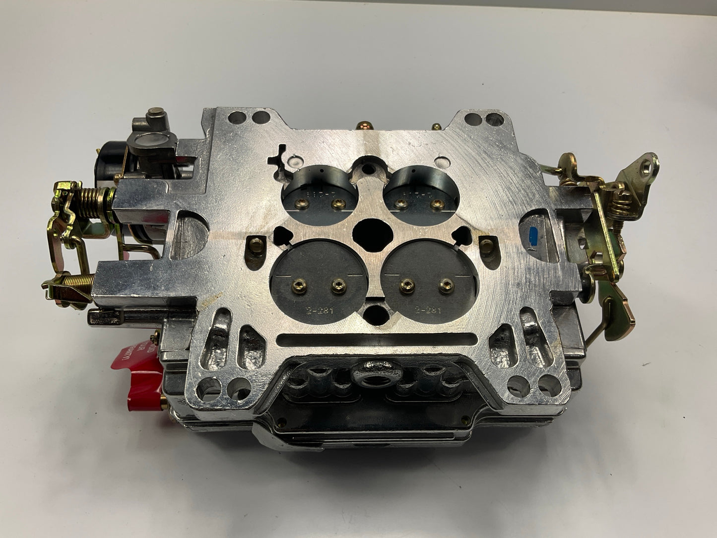 Edelbrock 1400 Performer 600 Series Carburetor, 1980 & Older GM V8, Non-feedback