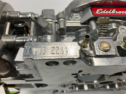 Edelbrock 1400 Performer 600 Series Carburetor, 1980 & Older GM V8, Non-feedback