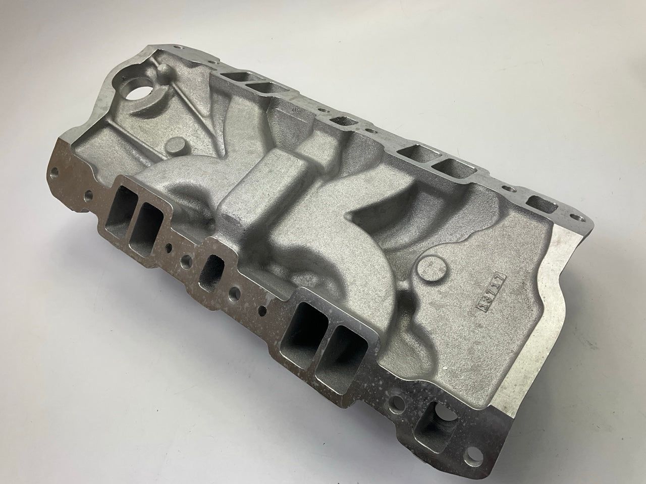 Edelbrock 2701 Performer EPS Intake Manifold For 1955-86 Small-Block Chevrolet