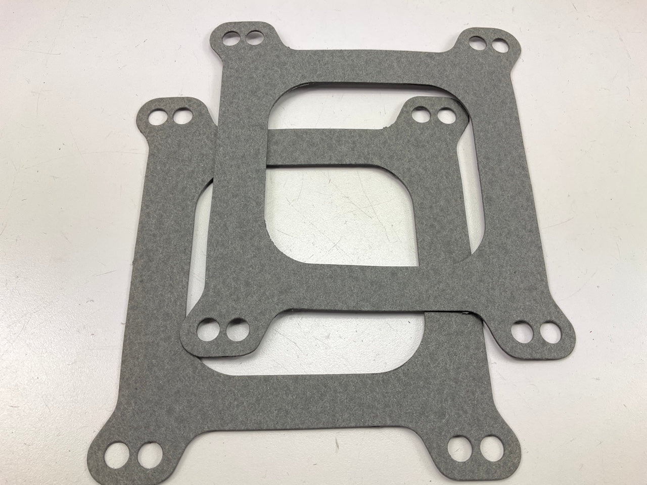 Edelbrock 8724 Carburetor Carb Spacer Open Wood Holley 4150 Series, 1/2'' Thick