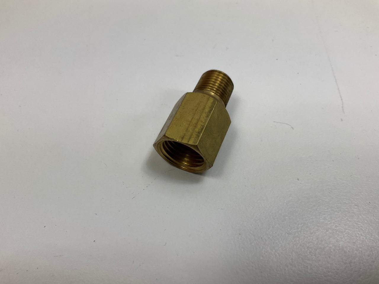 Edelmann 260420 Ford Adapter Special Fitting 1/4'' Tube Size X 1/8'' Pipe Thread