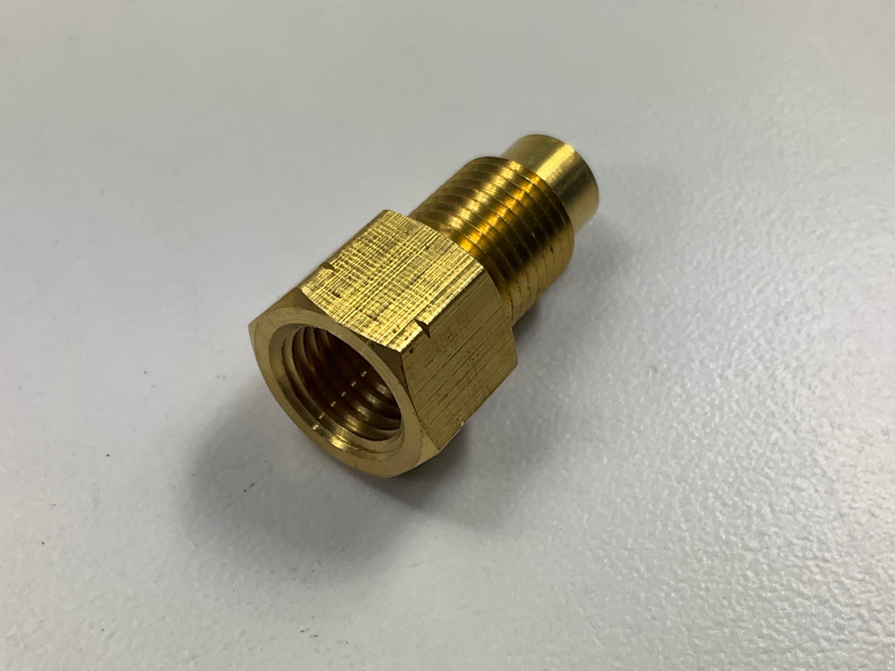 Edelmann 271300 Brake Line Adapter, 3/16'' (3/8''-24) X 3/16'' (10mm Thread) Bubble