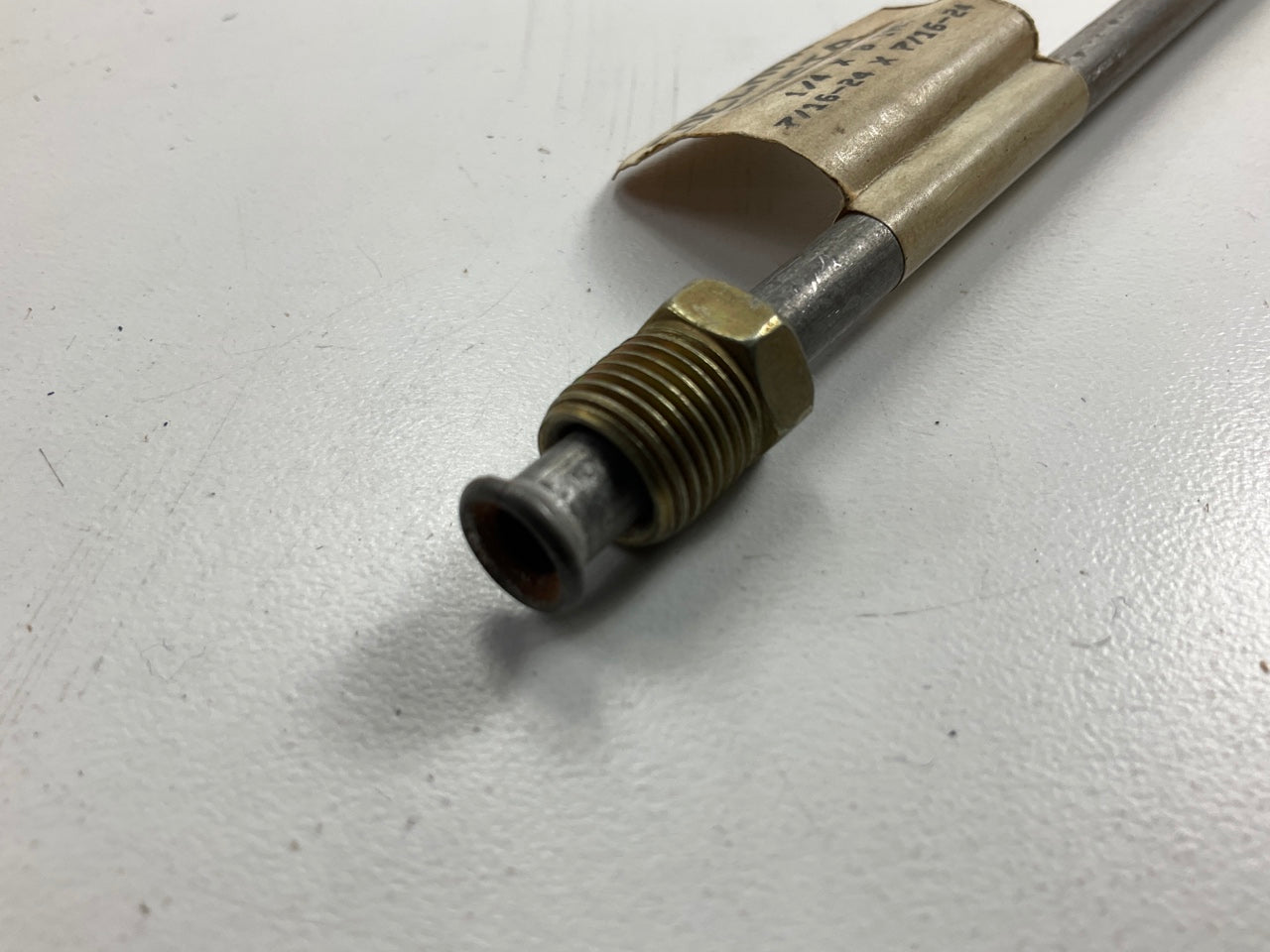 Edelmann 428STA 1/4'' (7/16-24'') X 1/4'' (7/16-24'') X 8'' Long Inverted Flare Brake