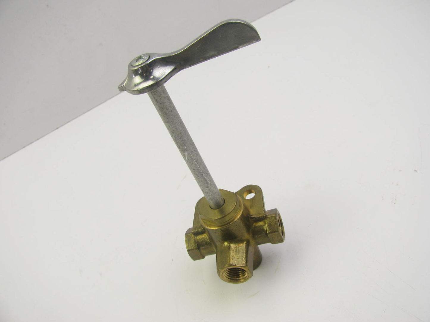Edelmann 471400 Water Shut-Off Valve With 3'' Extension Stem - 1/4'' NPT Thread