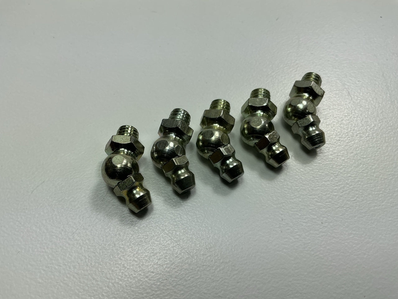 (5) Edelmann 681000 45° Male Elbow Grease Fittings 6-1.0mm Thread X 16.5mm Long