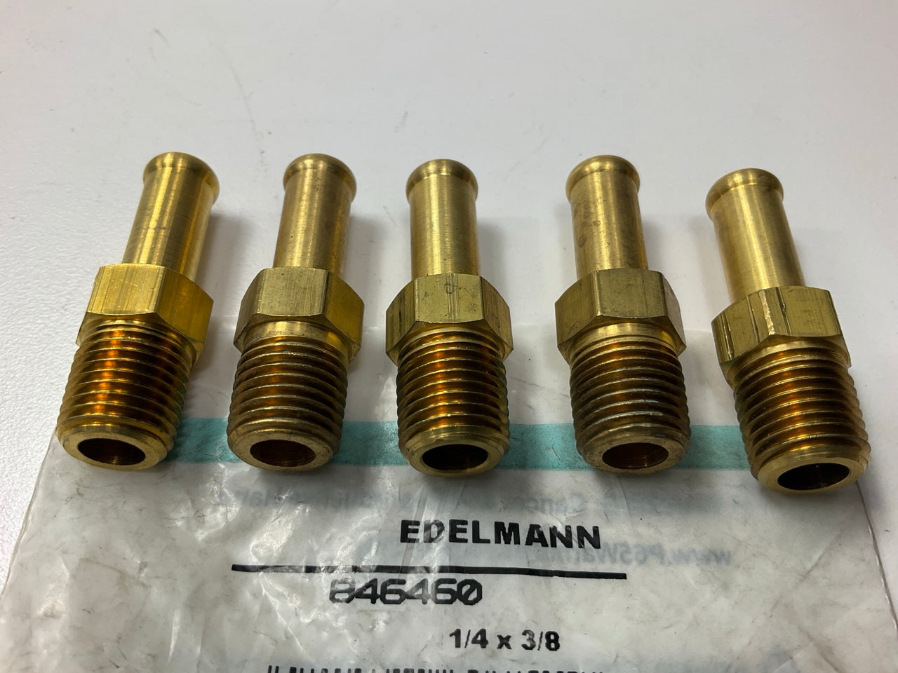 (5) Edelmann 846460 Clamp-style Rigid Male Fitting 1/4'' Pipe Thread X 3/8 Hose