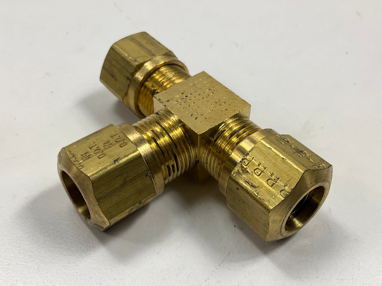 Edelmann 916480 Air Brake 1/2'' Brass Union Tee ''T'' Fitting For Nylon Tubing