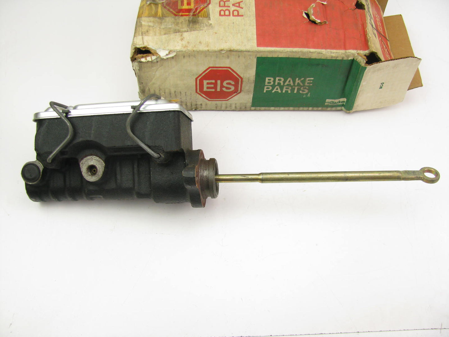 EIS E104545 Brake Master Cylinder 1981-1984 Chevrolet G10/20 GMC G1500/3500