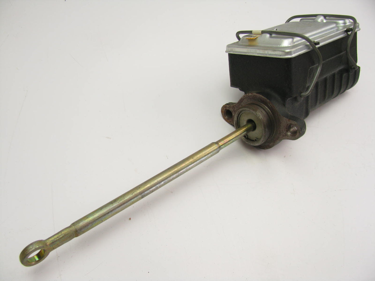EIS E104545 Brake Master Cylinder 1981-1984 Chevrolet G10/20 GMC G1500/3500