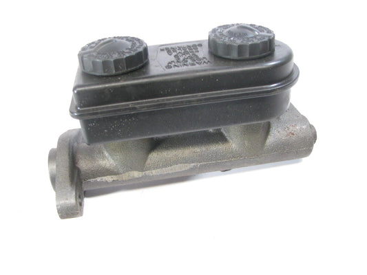 EIS E105886 Brake Master Cylinder With Reservoir - MC108168