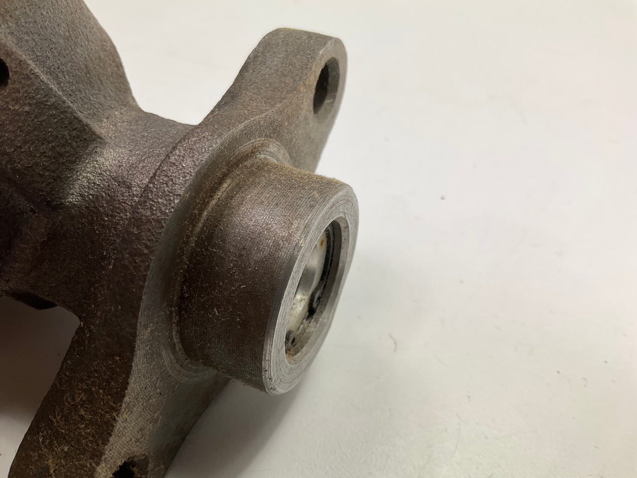 MISSING RESERVOIR CAP - EIS E105893 Brake Master Cylinder