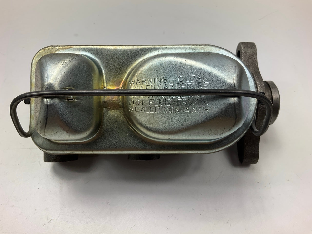 EIS E106039 Brake Master Cylinder
