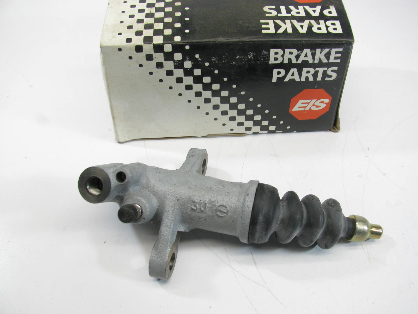EIS EW155138 Clutch Slave Cylinder