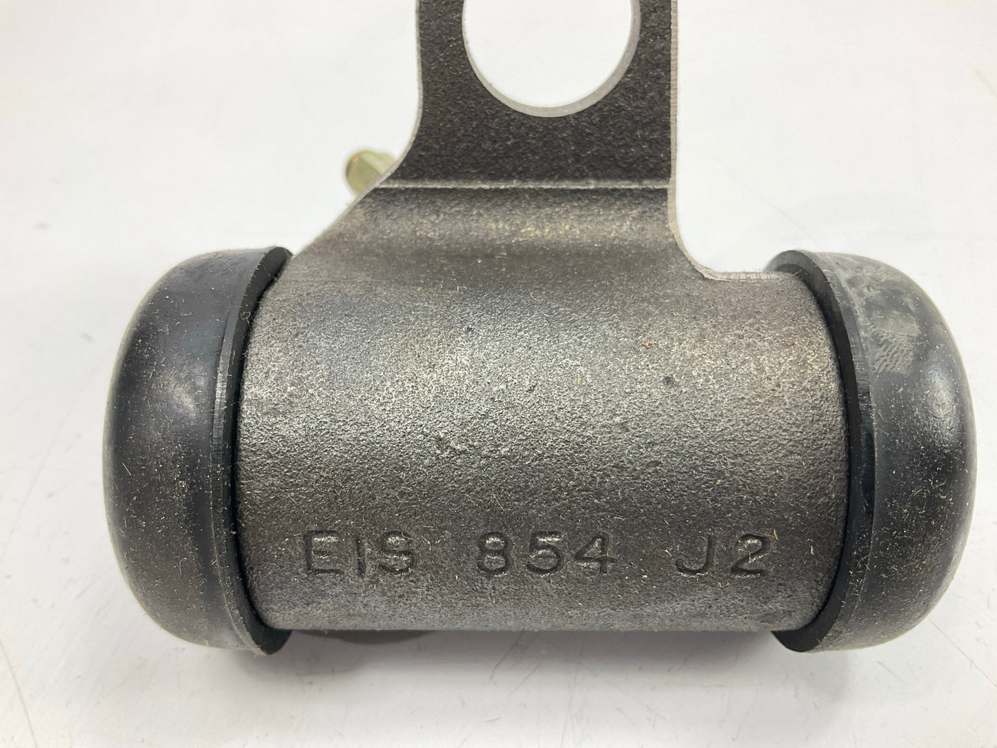EIS EW51087 Front Right Drum Brake Wheel Cylinder For 1970 Bel Air, Caprice