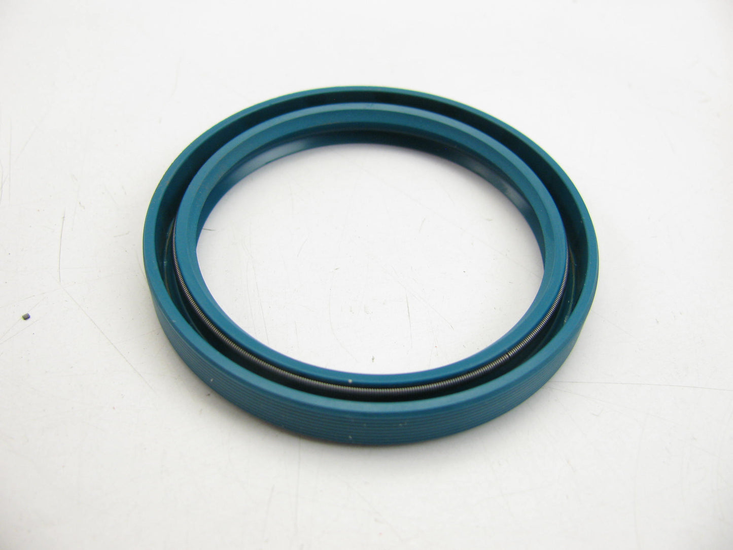 Elring 349.844 FRONT Wheel Seal For 1985-1991 VW Transporter, 1980-91 VW Vanagon