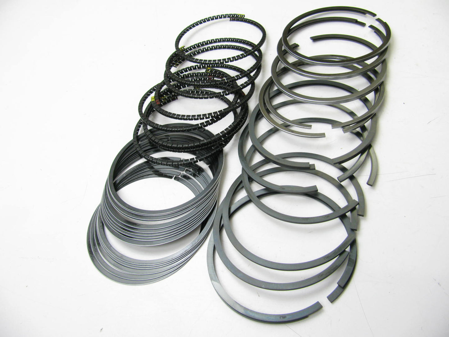 Enginetech C41258 Engine Piston Rings - Standard Size