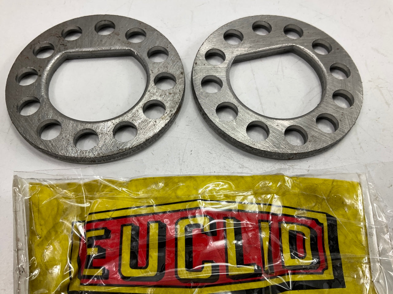 Euclid E-2297 1-17/32'' X 3/16'' Steer Axle Spindle Lock Washers, PAIR