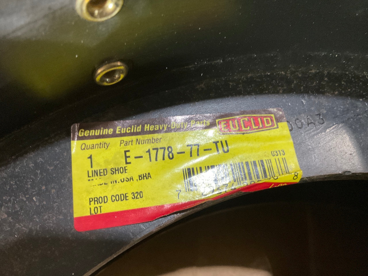 RELINED Euclid E-7167 HEAVY DUTY Truck Brake Shoes 16-1/2'' X 7'', FMSI 4311