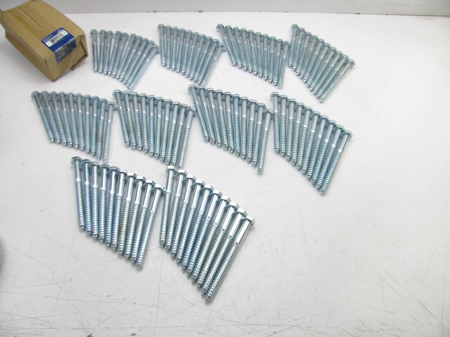 (100) Everbilt 231230  1/2'' X 6'' Zinc-Plated Hex-Head Lag Screws Bolts