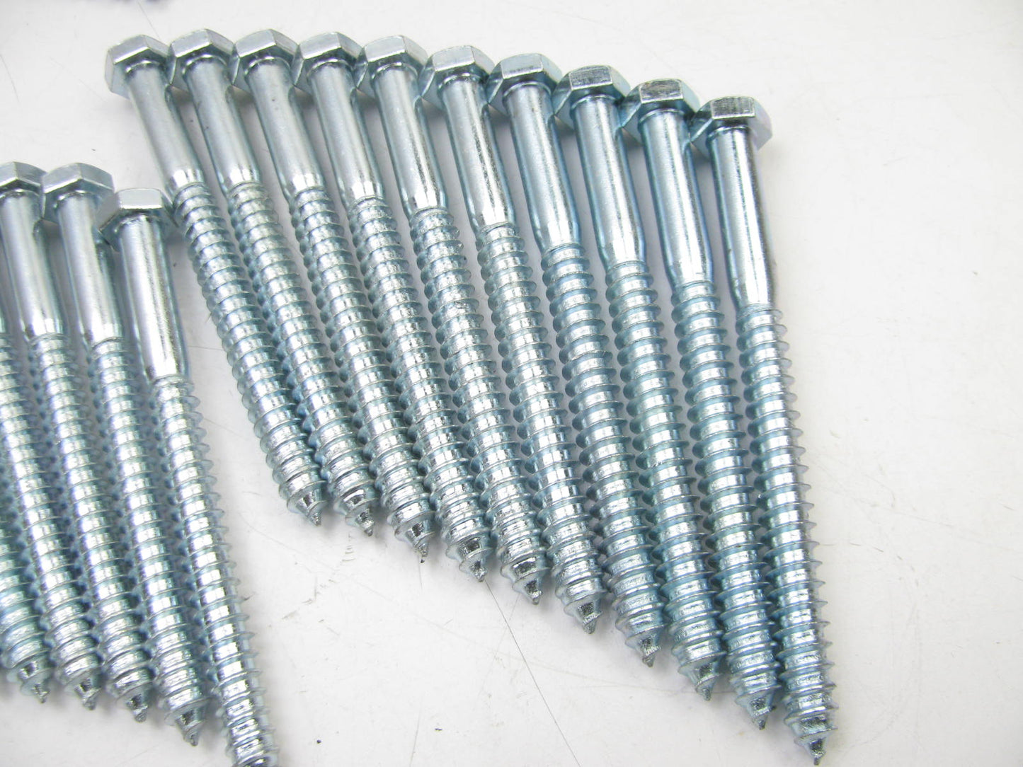 (x100)  Everbilt 1/2 In. X 6 In. Zinc-Plated Hex-Head Lag Screw