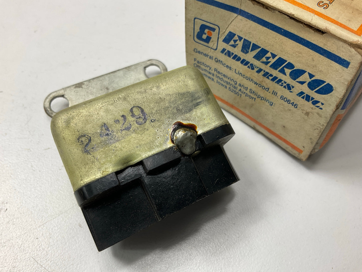 Everco 2429 Air Conditioning A/C Blower Relay - 1969-1970 Pontiac W/ Auto A/C