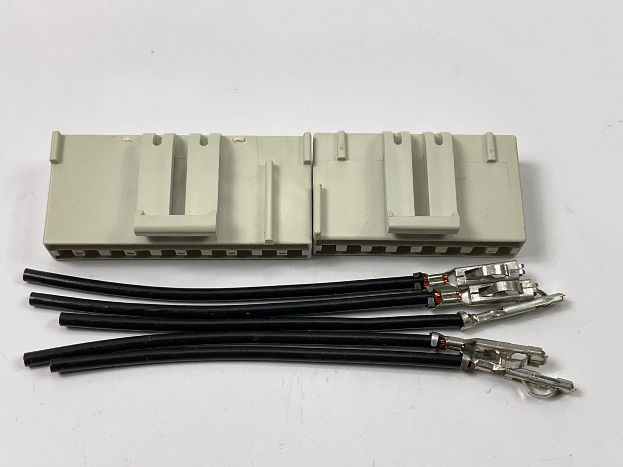 Everco 2883 Engine Fan Wiring Harness Repair Kit - Replaces Ford # E4FZ-8C290-A