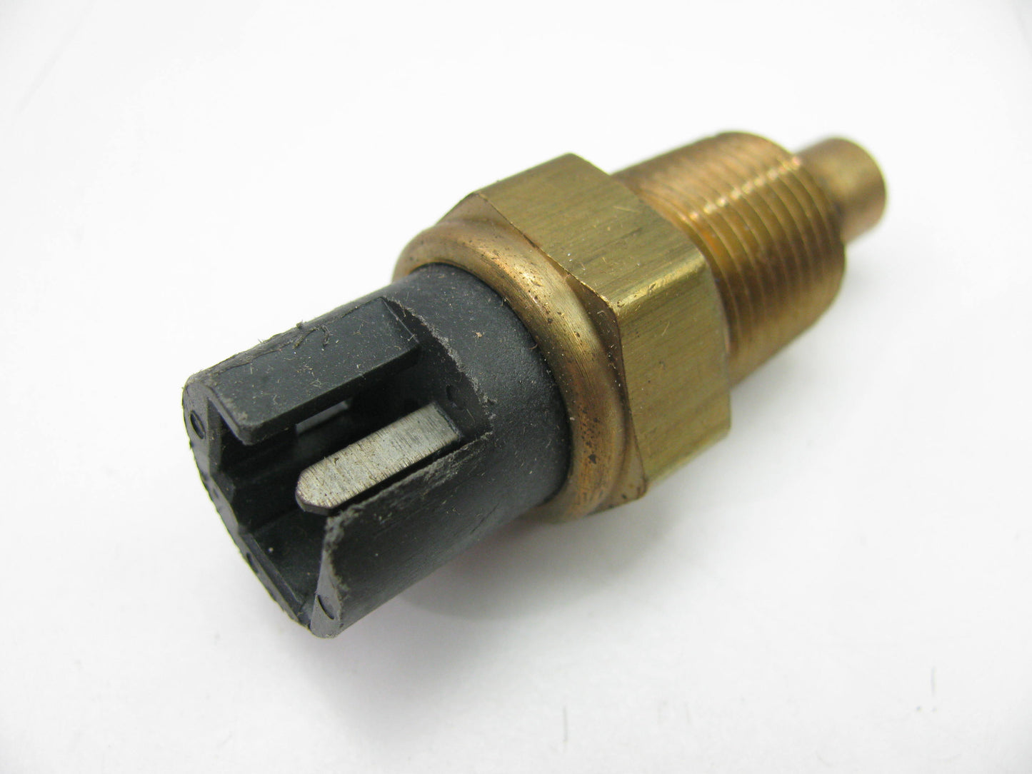 Everco 6813 Engine Coolant Temperature Sensor