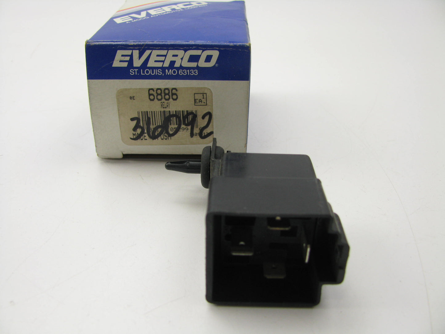 Everco 6886  Engine Cooling Fan Motor Relay Replaces: 36092