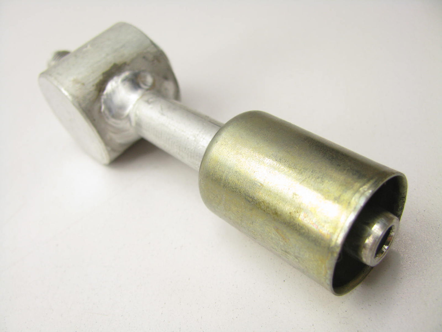 Everco A57722 A/C Compressor Fitting - Discharge - Straight - Size #8