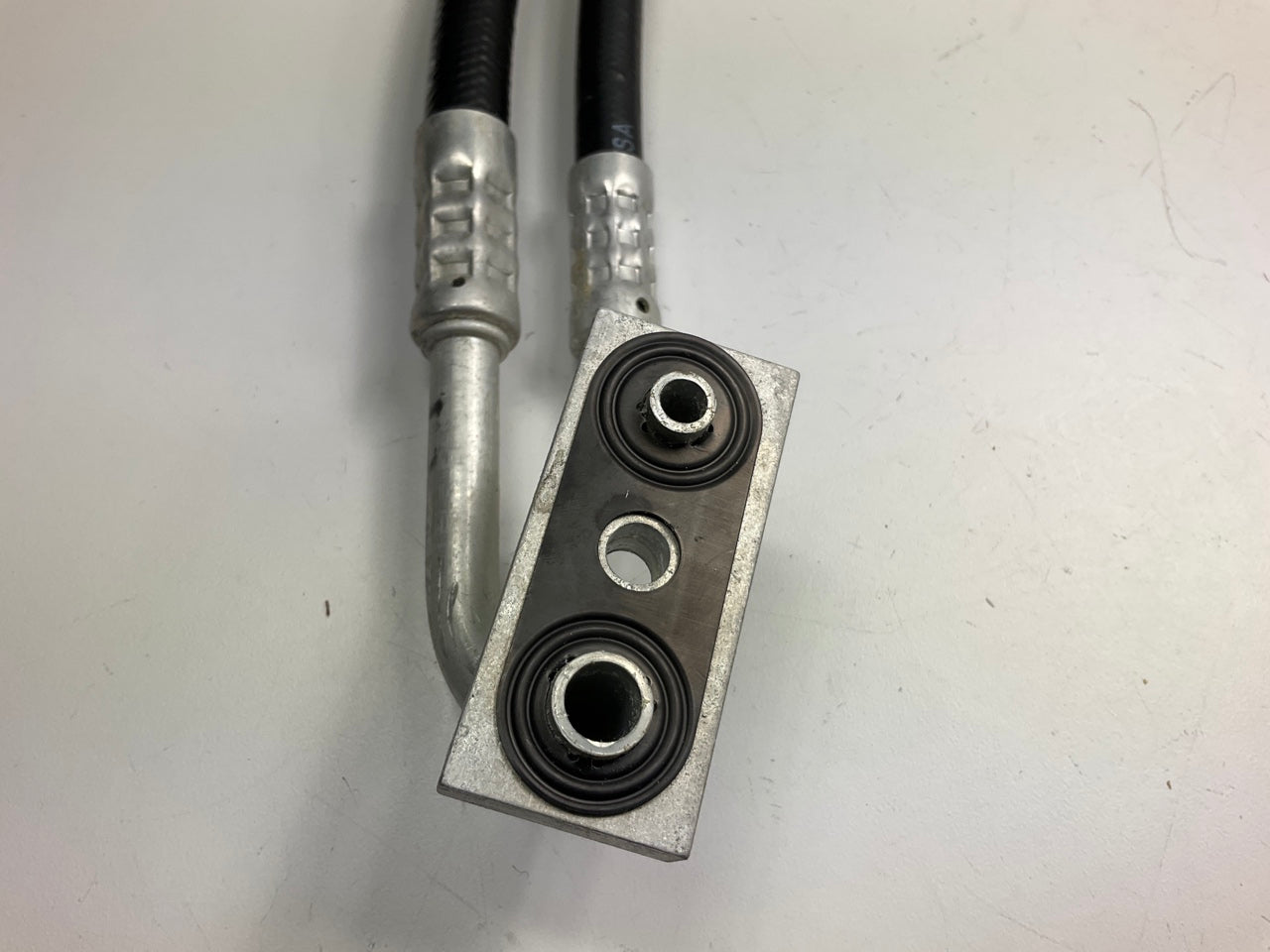 Everco A6686 A/C Discharge And Liquid Line Hose Assembly