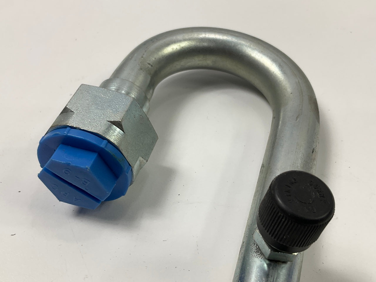 Everco A7605 A/C Suction Line Hose Fitting, Replaces Ford # D4ZZ-19D695-B