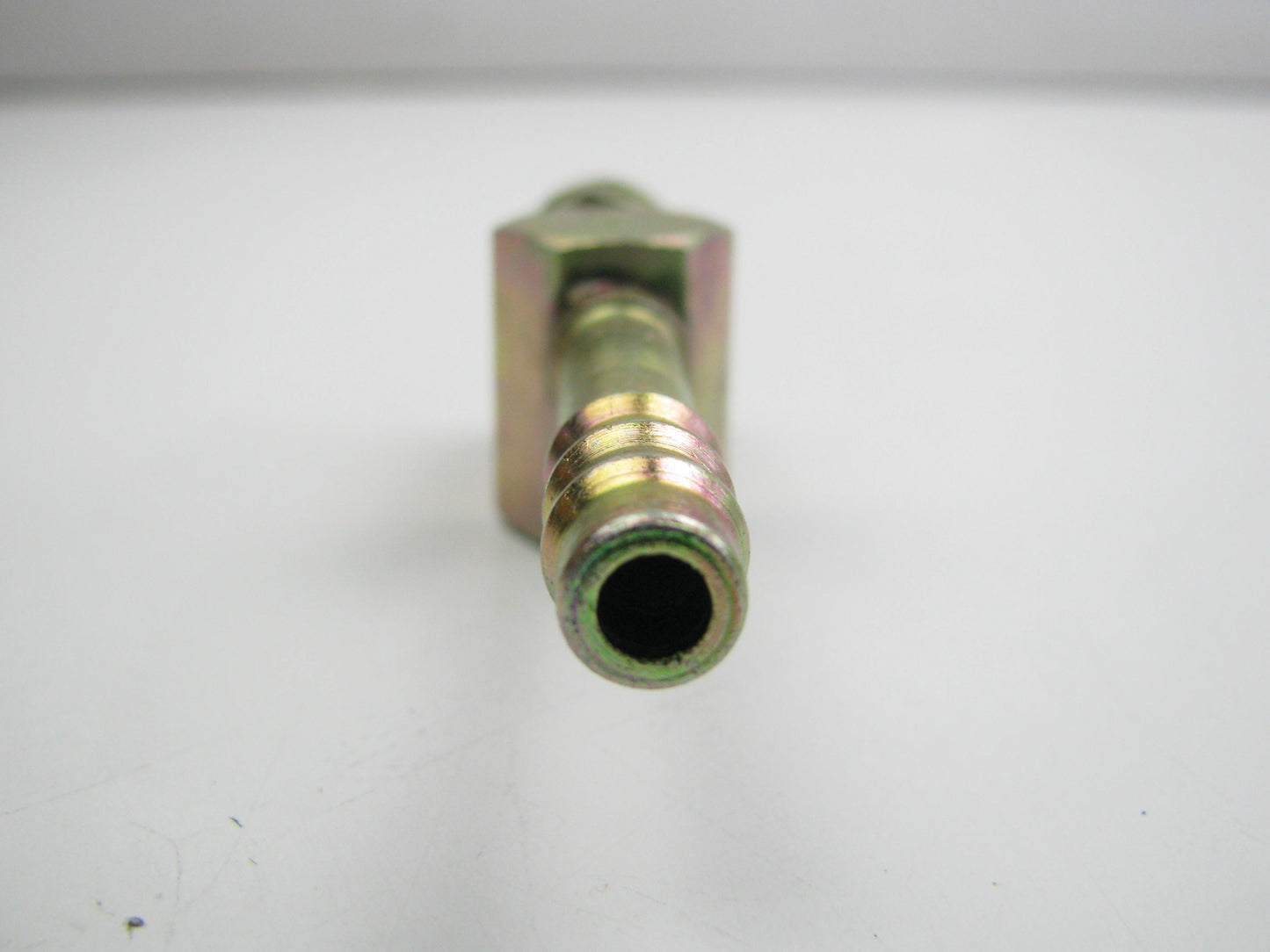 Everco A7643 A/C Liquid Line Hose Fitting W/ Sight Glass, 3/8'' Male O-Ring