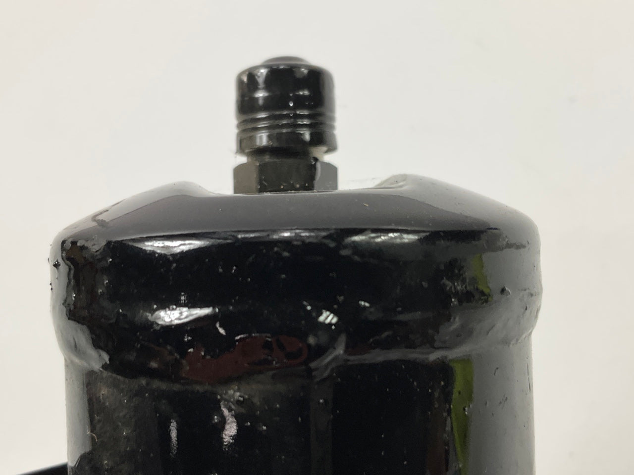 Everco A7975 A/C Receiver Drier Replaces, Ford # D9AZ-19959-A, Motorcraft YL-117