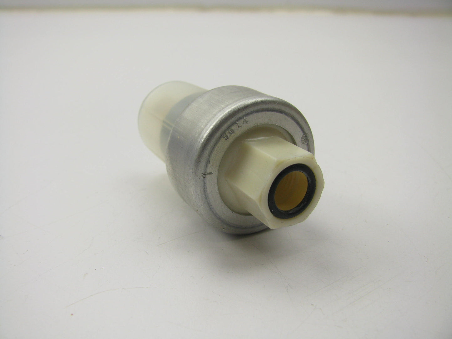 Everco A8085 A/C Clutch Cycle Pressure Switch