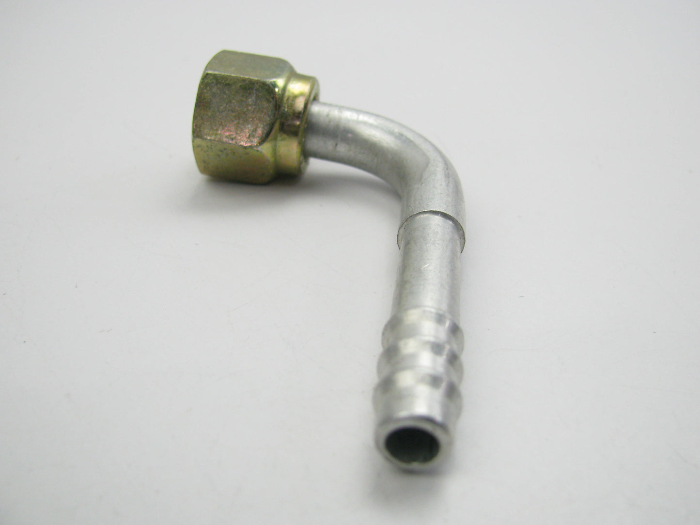 Everco A8101 Size 6 A/C Hose End Fitting - 90 Degree 3/8'' X 5/8''-18 3 Barb