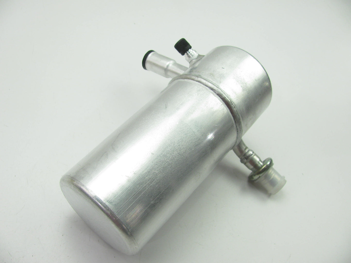 Everco A8986 A/C Accumulator For 1986-1993 Ford Aerostar