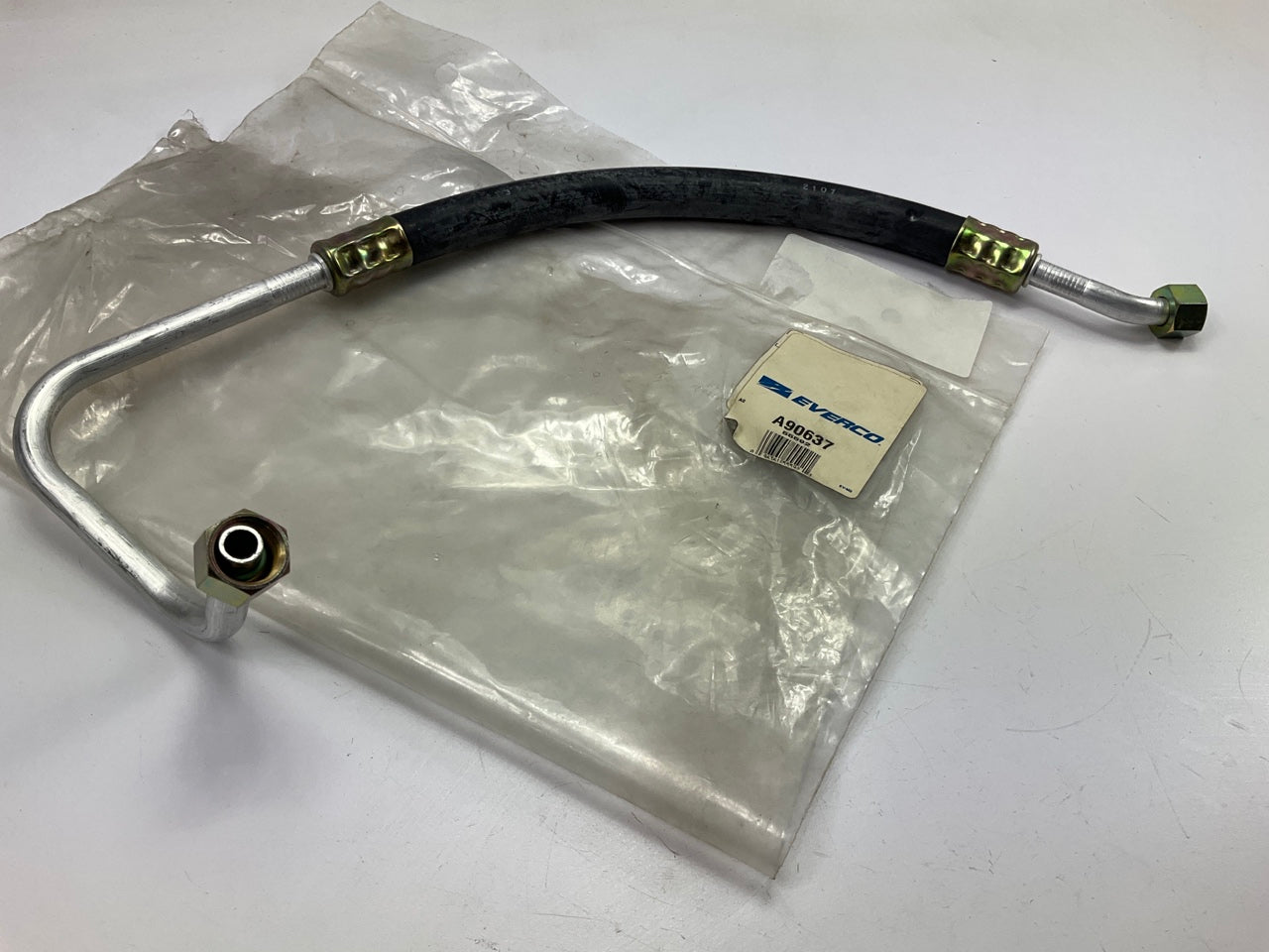 Everco A90637 A/C Discharge Line Hose Assembly For 1984-1985 BMW 318i 1.8L-L4