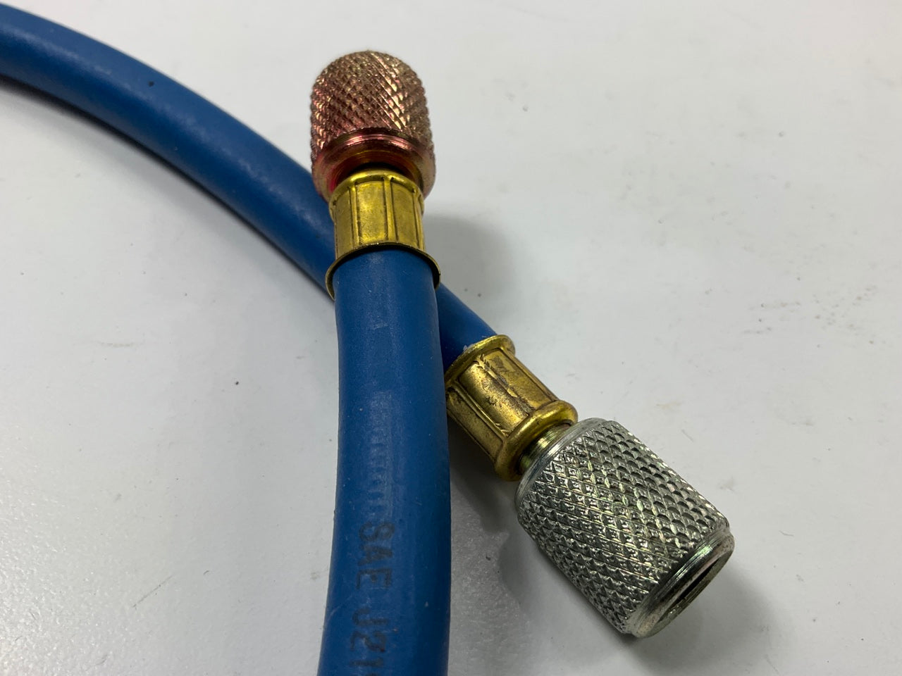 Everco A9567 36'' A/C Charging Hose For Older 12 Systems
