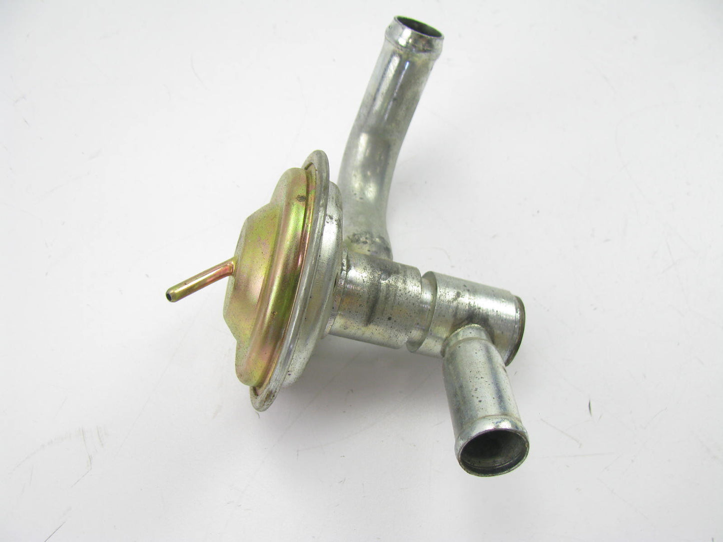 Everco H2991 Heater Control Valve - 5/8'' X 5/8'' Hose - 90 Degree Bend
