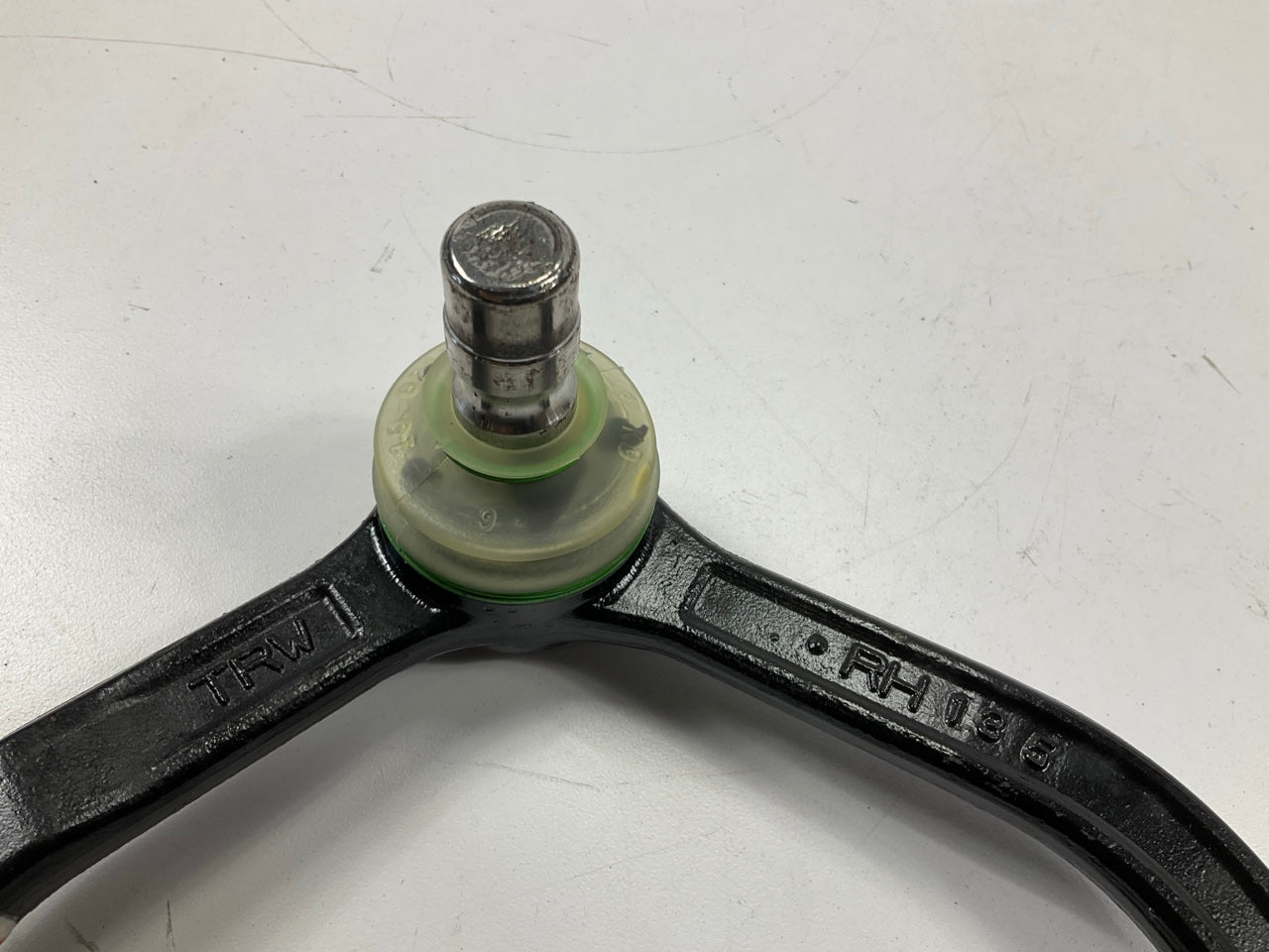 Evergard EGK8598 Front Right Upper Suspension Control Arm And Ball Joint