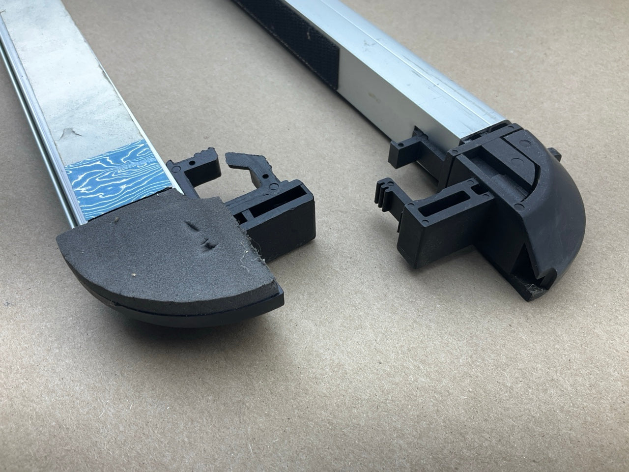 Extang 14945 Truck Bed Tonneau Cover - 1999-2006 Silverado Sierra Pickup 8' Bed