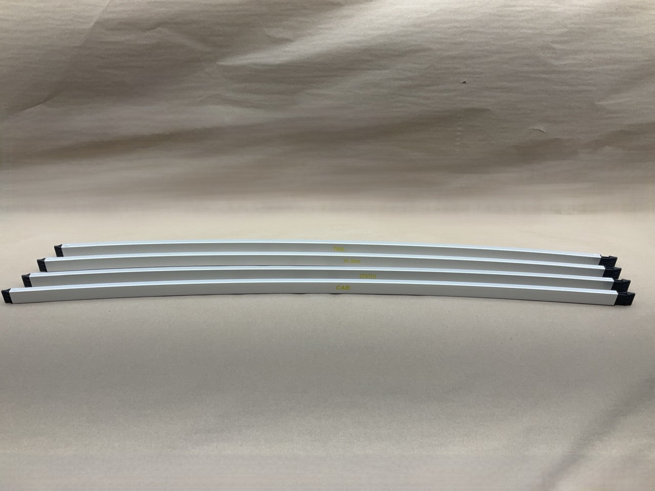 Extang 14945 Truck Bed Tonneau Cover - 1999-2006 Silverado Sierra Pickup 8' Bed