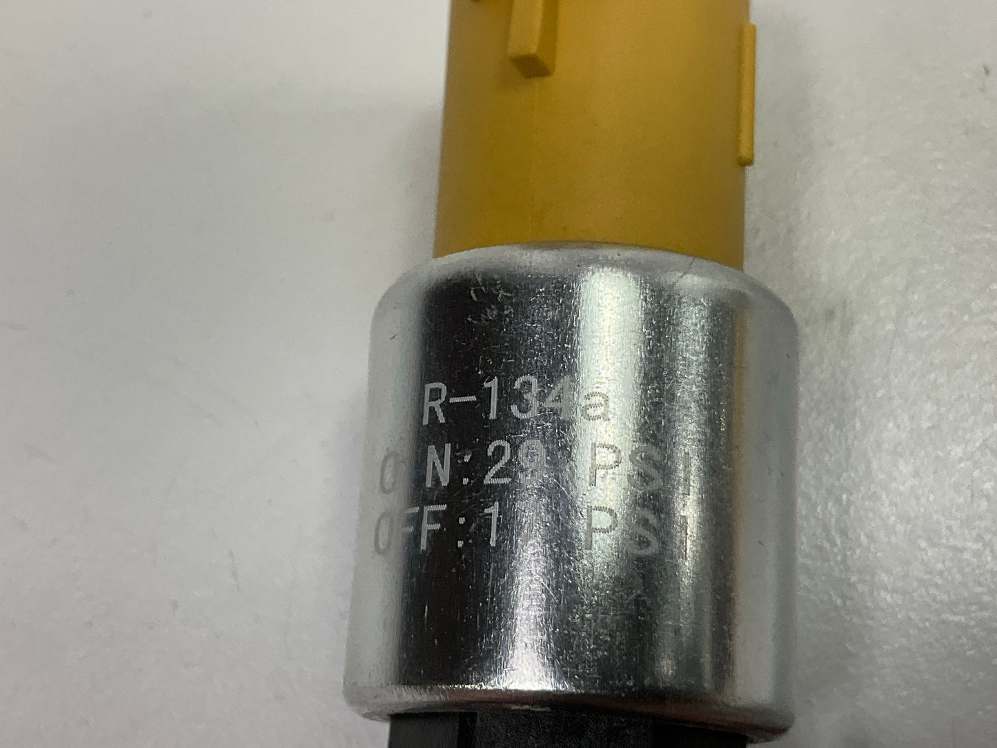 Factory Air 20957 A/C Clutch Cycle Pressure Switch