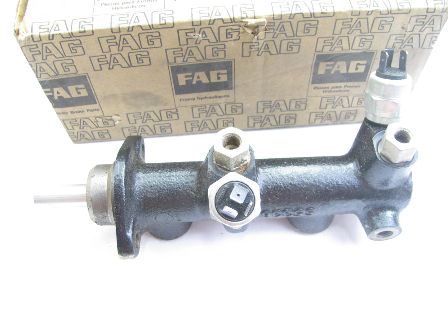 FAG 072-6356 Brake Master Cylinder For 1978-1981 Audi 5000