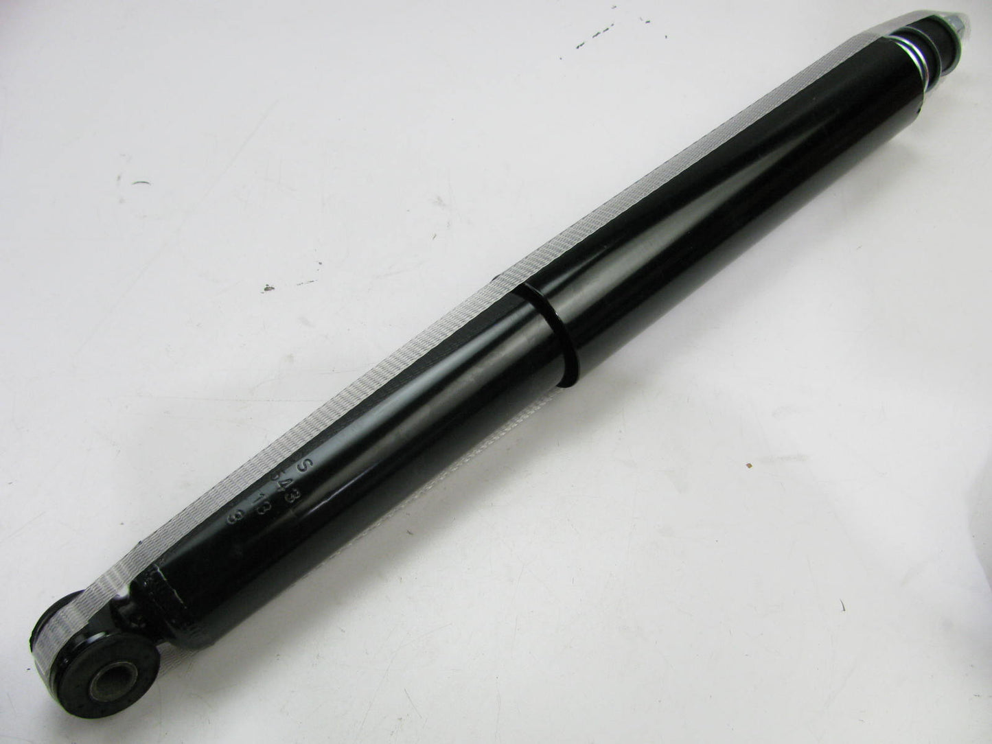 FCS 341543 REAR Suspension Shock For 2005-2015 Toyota Tacoma
