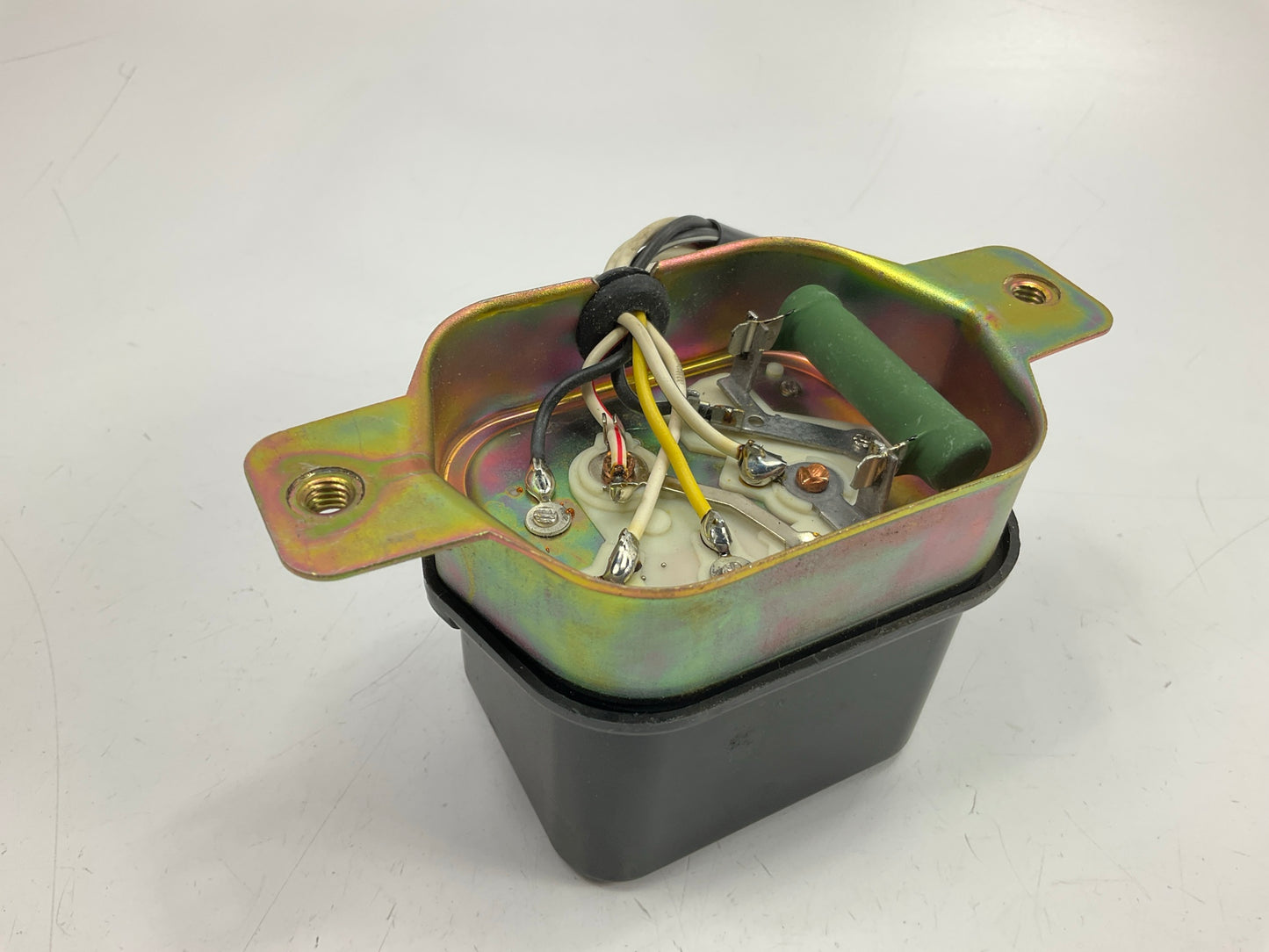 FD FHBA12-4 Voltage Regulator